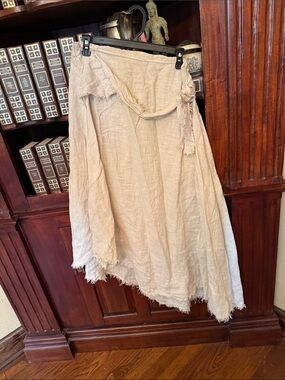 Light Beige Linen-Blend Midi Skirt with Frayed Hem
